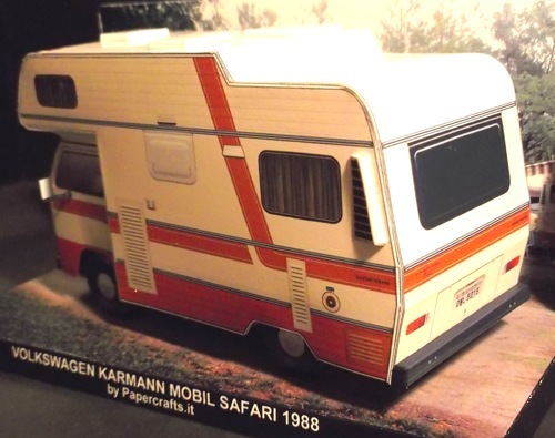 Автомобиль Volkswagen Transporter T2 Karmann Mobil Safari paper model