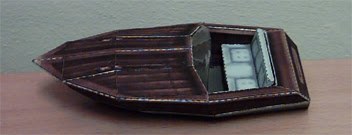 Моторная лодка (Tomb Raider II) paper model