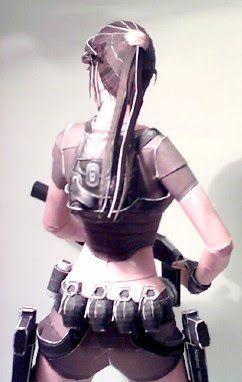 Лара Крофт (Tomb Raider) paper model
