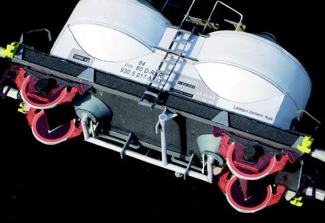 Вагон для перевозки сыпучих грузов Ucs 909 paper model