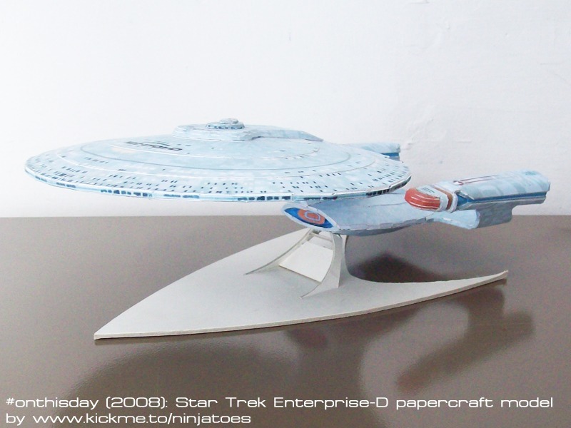Звездолет USS Enterprise NCC-1701-D (Звездный путь)