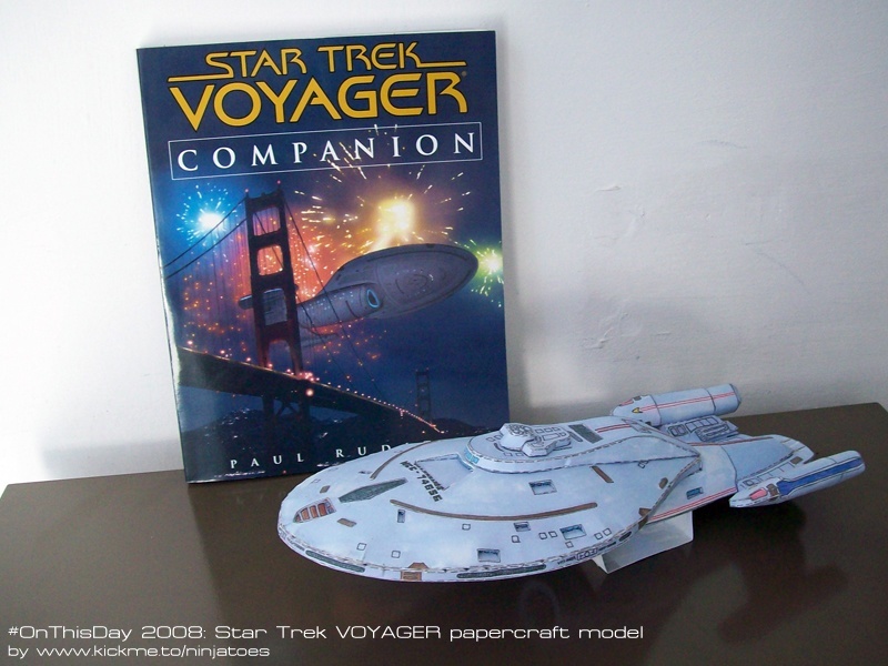 Звездолет USS Voyager NCC-74656 (Звездный путь) paper model