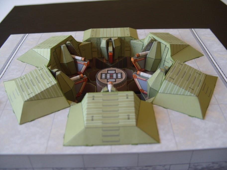 Пусковая установка для ракет-носителей семейства Протон paper model