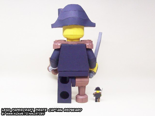 Капитан Рэдберд (ЛЕГО) paper model