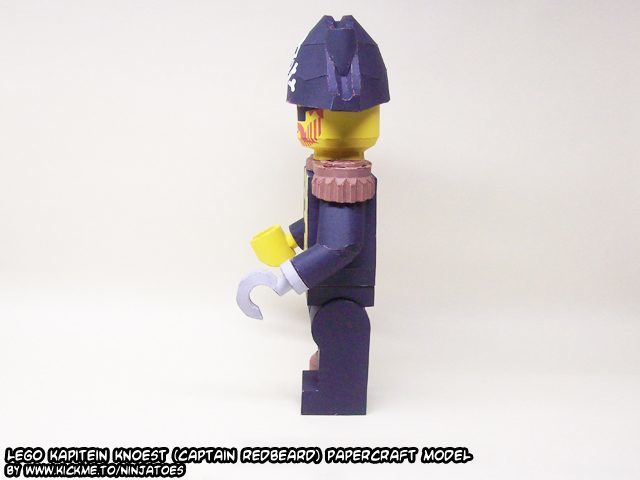 Капитан Рэдберд (ЛЕГО) paper model