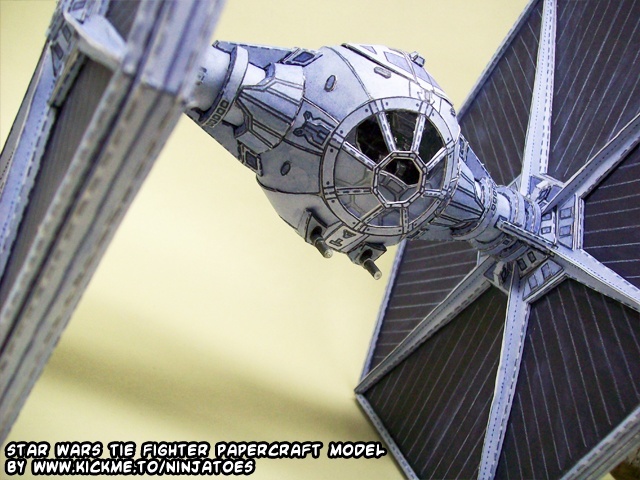 Звездный истребитель TIE (Звездные войны) paper model