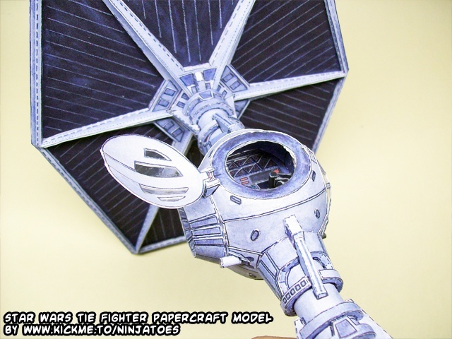 Звездный истребитель TIE (Звездные войны) paper model