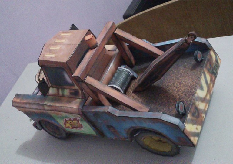 Тягач Мэтр (Тачки) paper model