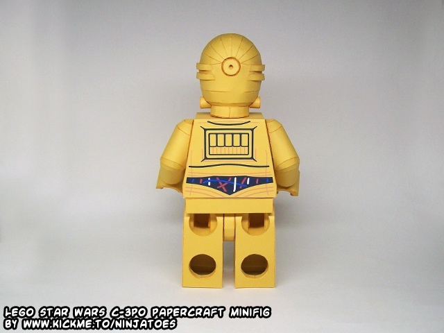 Робот C-3PO (ЛЕГО) paper model
