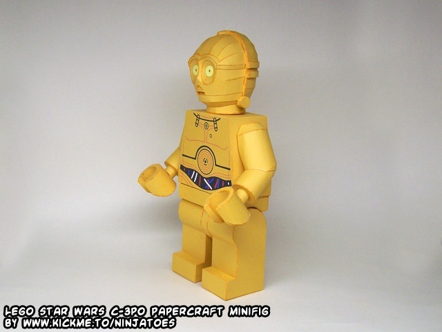 Робот C-3PO (ЛЕГО) paper model