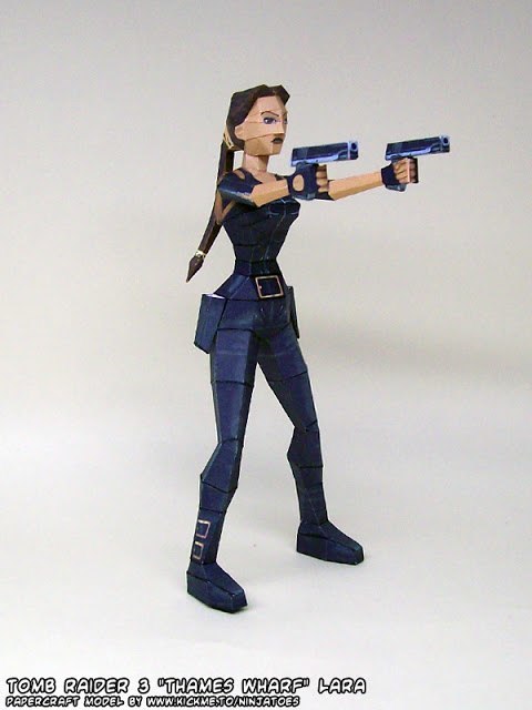 Лара Крофт и пристань на Темзе (Tomb Raider) paper model
