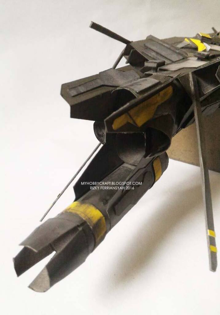 Космический корабль ISC Bedhoel paper model