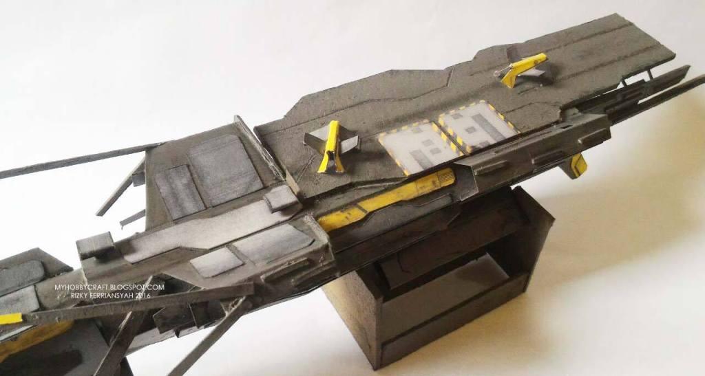 Космический корабль ISC Bedhoel paper model