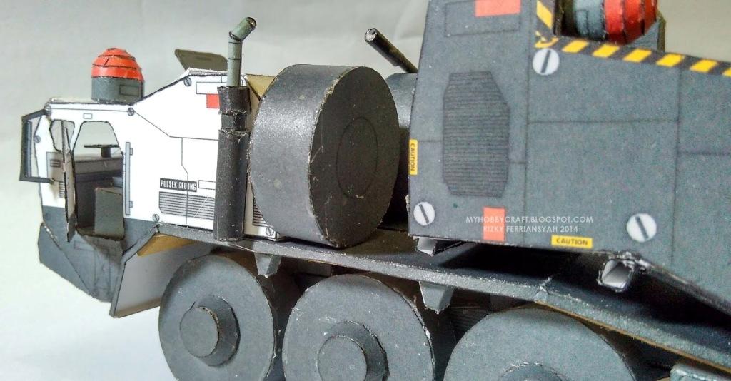 Тягач Type 99 Labor Carrier (Полиция будущего) paper model