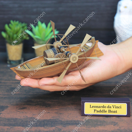 Лодка с гребными колесами Леонардо да Винчи paper model