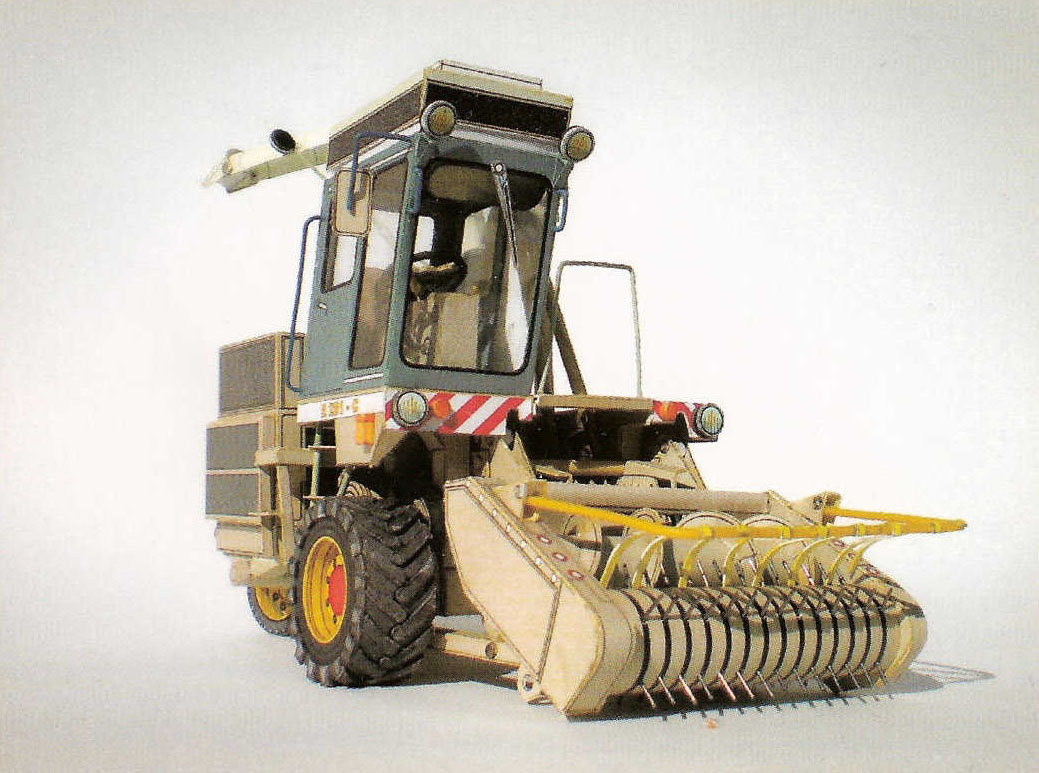 Agromodels - 05 - Комбайн Fortschritt E 281-C magazine