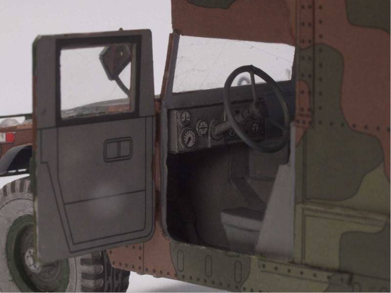 Modelik - 8/2001 - Автомобиль M997 Hummer-Ambulance magazine