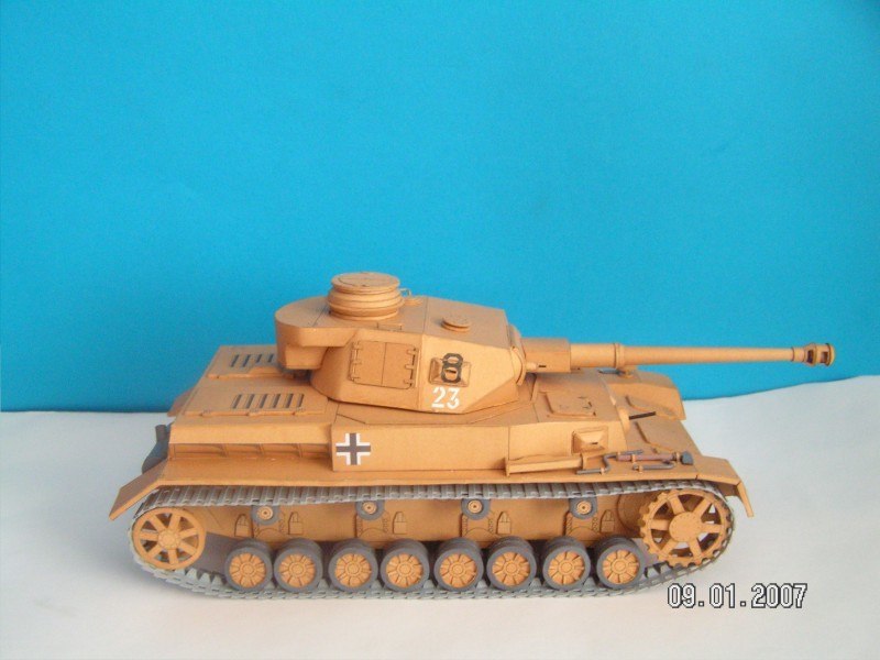Modelik - 1/2002 - Танк Pzkpfw IV Ausf.G magazine