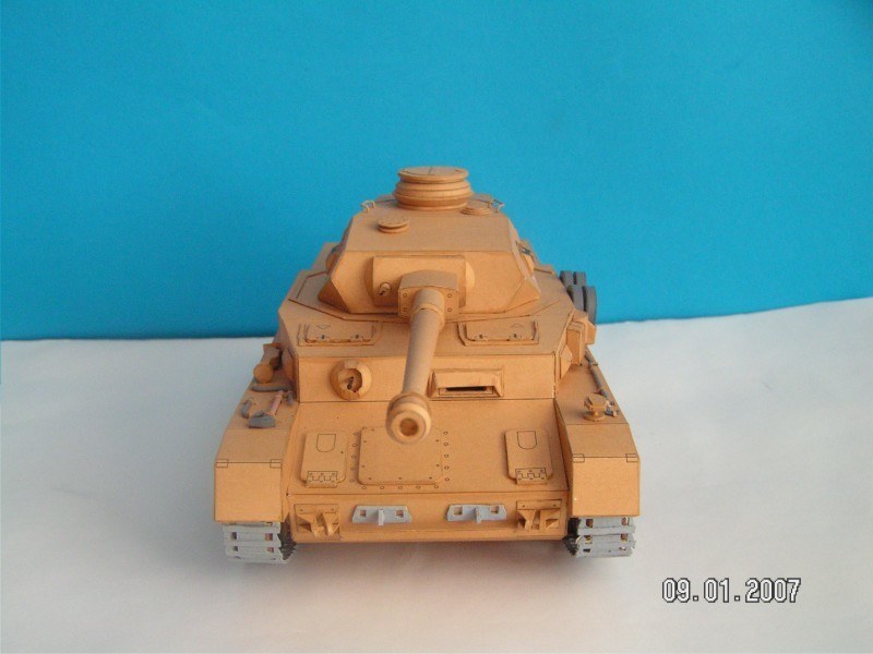 Modelik - 1/2002 - Танк Pzkpfw IV Ausf.G magazine