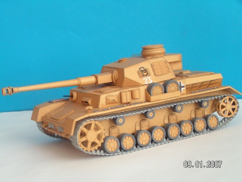 Modelik - 1/2002 - Танк Pzkpfw IV Ausf.G magazine