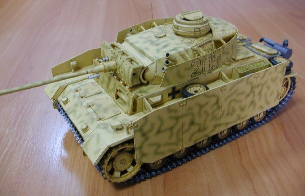 Modelik - 2/2003 - Танк PzKpfw III Ausf.M magazine