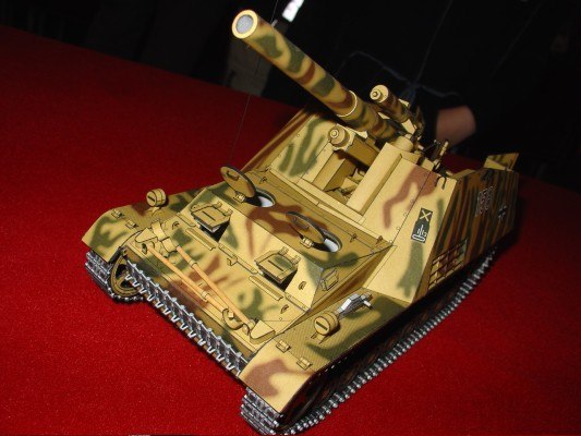 Modelik - 9/2003 - Самоходная гаубица Hummel magazine