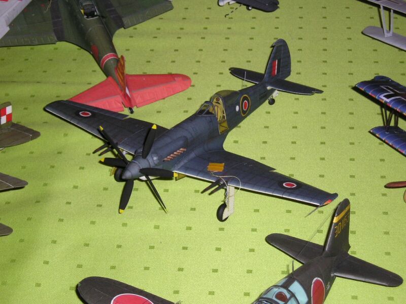 Orlik - 010 - Палубный истребитель Supermarine Seafang F.32 magazine