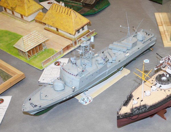 W.M.C. Models - 01/2003 (1) - Большой ракетный корабль Ipopliarchos Troupakis magazine