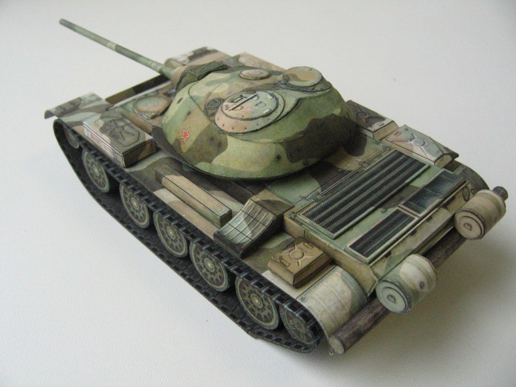 Бронекоробочка - 001 - Танк Т-54 magazine