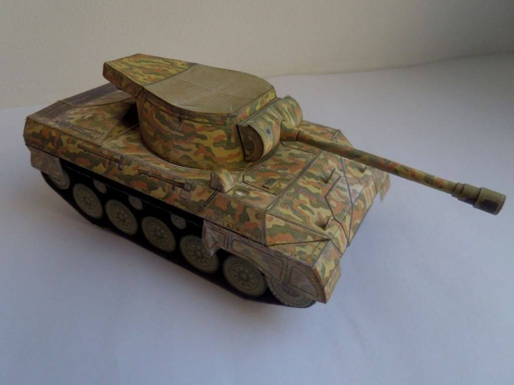 Бронекоробочка - 007 - Самоходная установка M18 Hellcat magazine