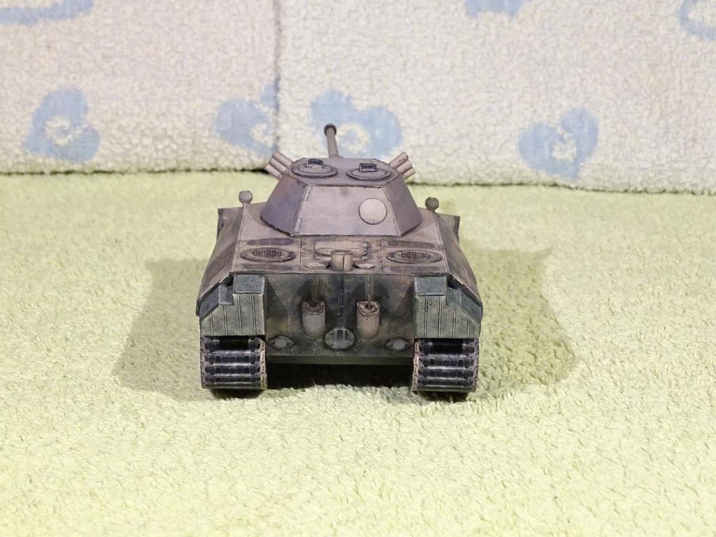 Макет танка - 002 - Танк VK 1602 Leopard magazine