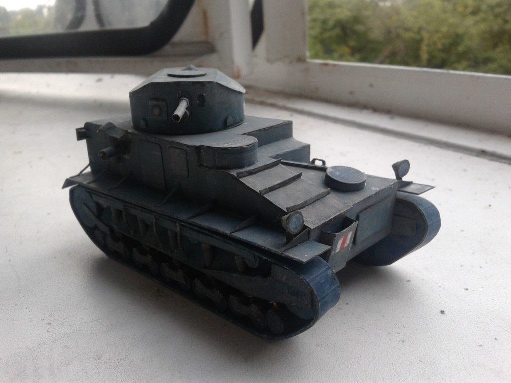 Макет танка - 009 - Танк Vickers Medium Mk.I magazine