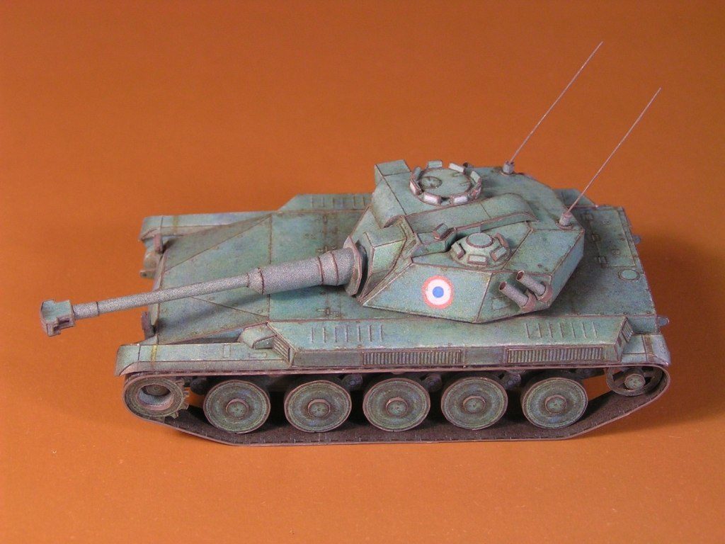 Макет танка - 018 - Танк ELC AMX magazine