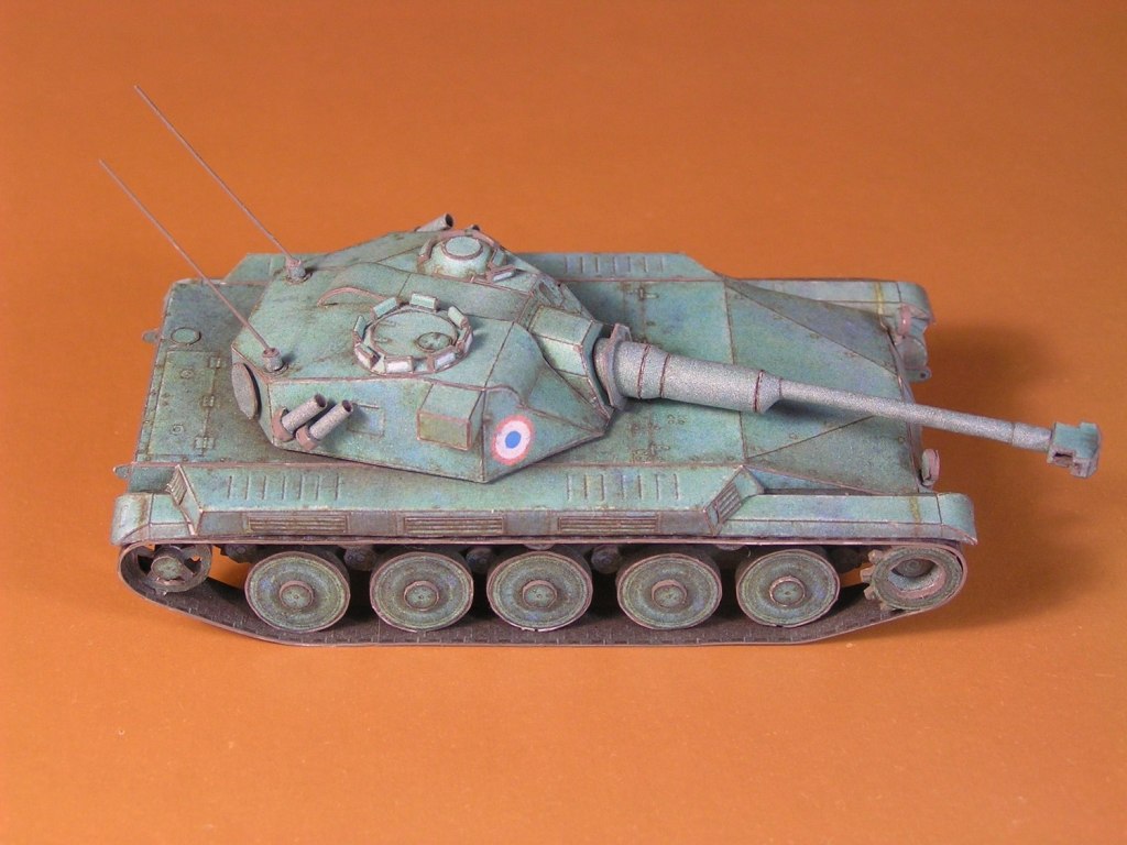 Макет танка - 018 - Танк ELC AMX magazine