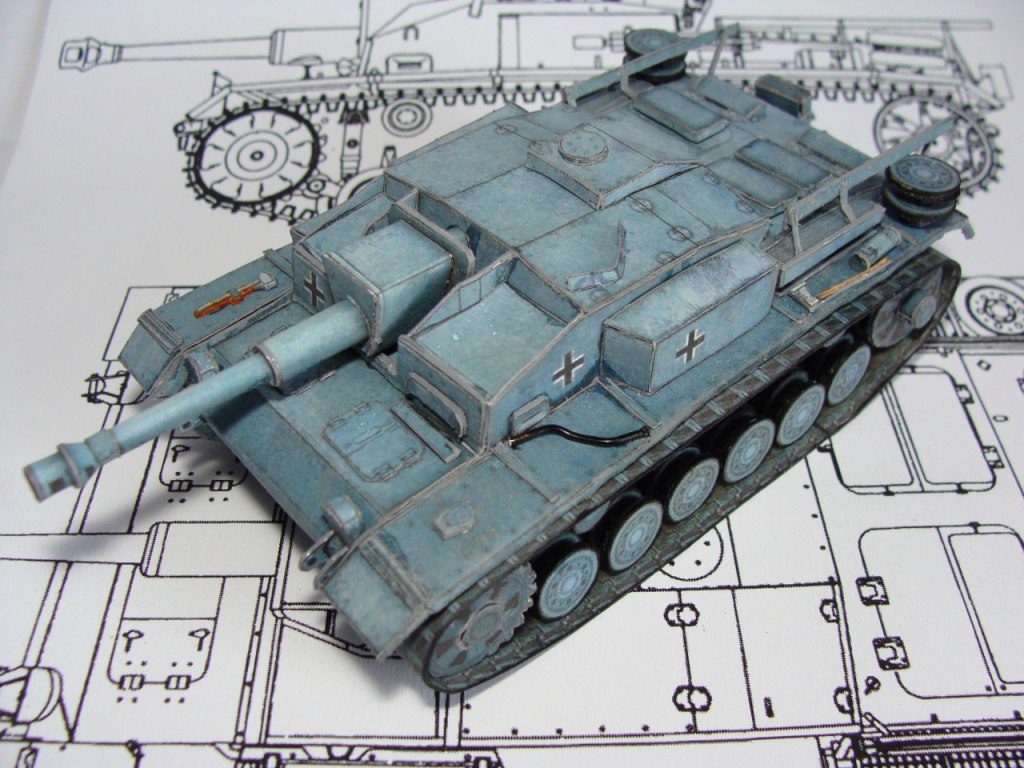 Макет танка - 024/1 - Самоходная установка StuG III magazine