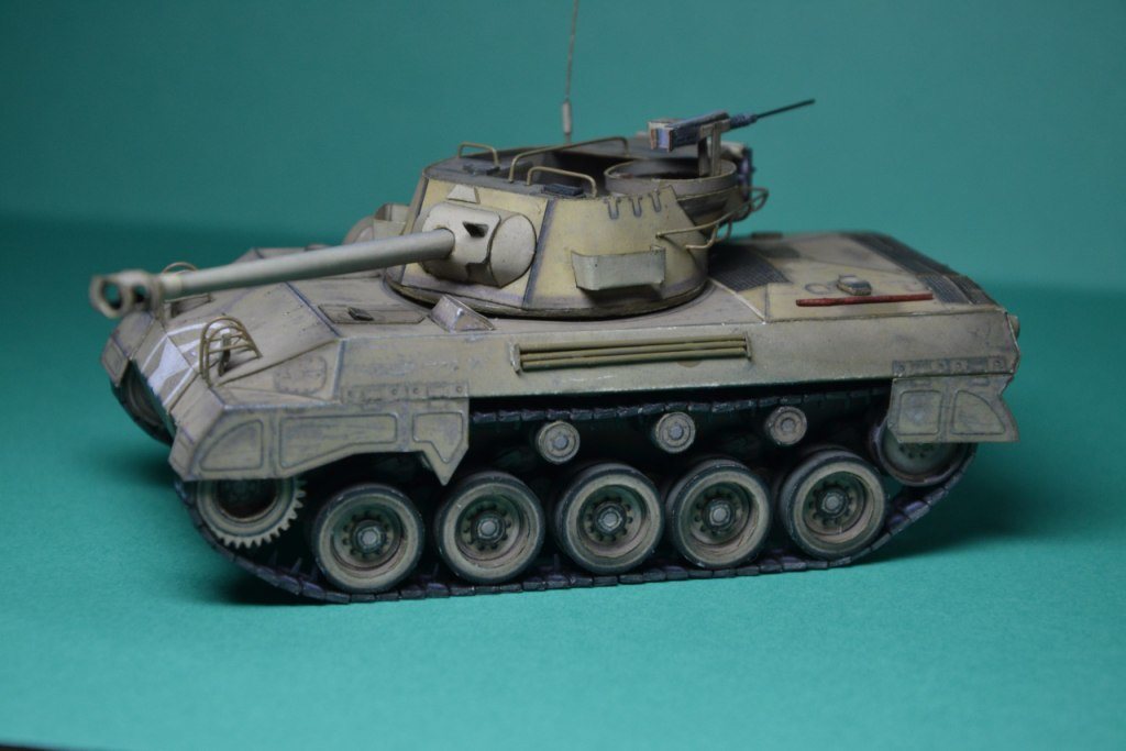 Макет танка - 031 - Самоходная установка M18 Hellcat и диорама Оленёша против зомби magazine