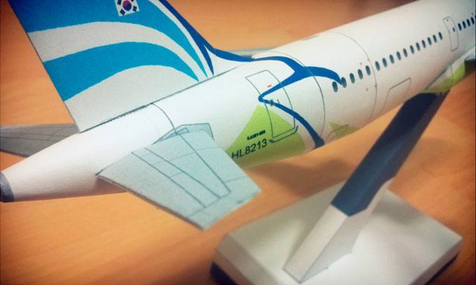Авиалайнер Airbus A320 Air Busan paper model