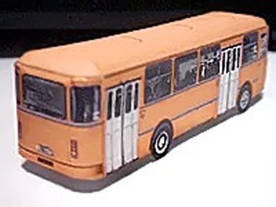 Автобус ЛиАЗ-677М paper model