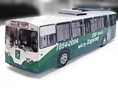Троллейбус ЗиУ-682В paper model