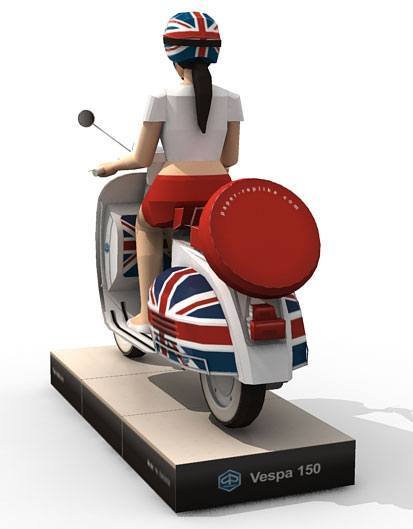 Девушка на мотороллере [серия, часть 2/2] paper model