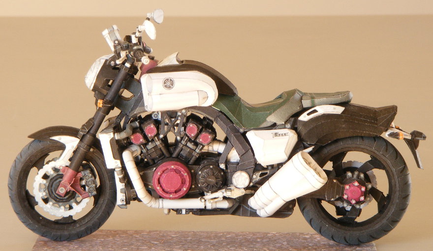 Мотоцикл Yamaha VMAX [серия, часть 2/5] paper model
