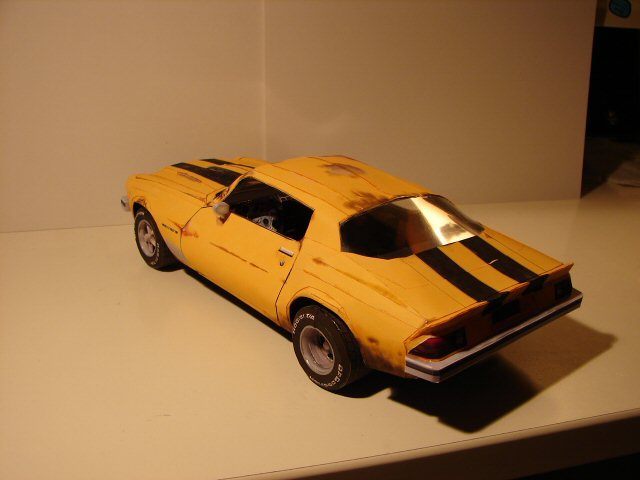 Трасформер Бамблби Chevrolet Camaro 1976 (Трансформеры) paper model
