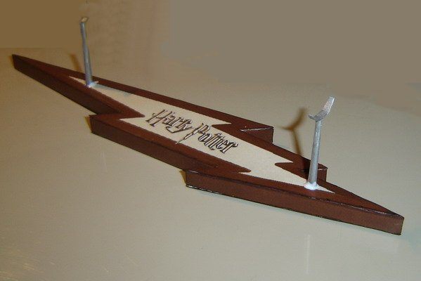 Волшебная палочка Гарри Поттера paper model