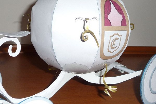 Карета для Золушки paper model