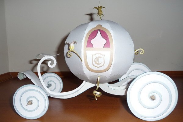 Карета для Золушки paper model