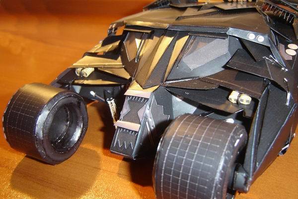 Бэтмобиль Акробат / Tumbler (Бэтмен, Темный рыцарь) paper model