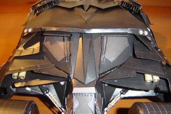 Бэтмобиль Акробат / Tumbler (Бэтмен, Темный рыцарь) paper model