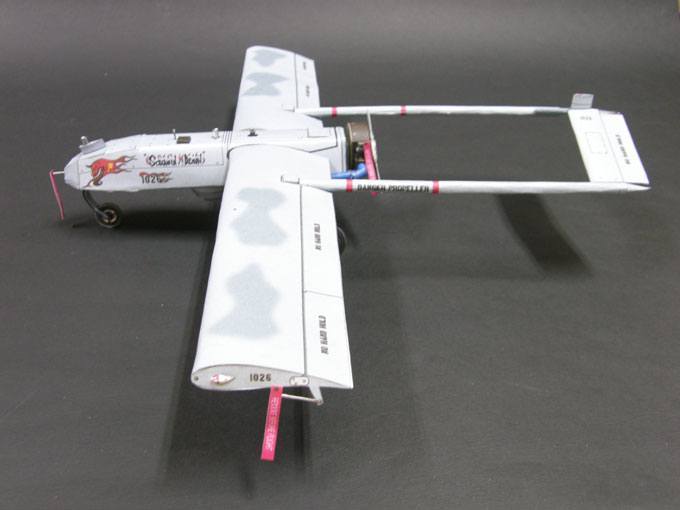 Беспилотный самолет RQ-7 Shadow paper model