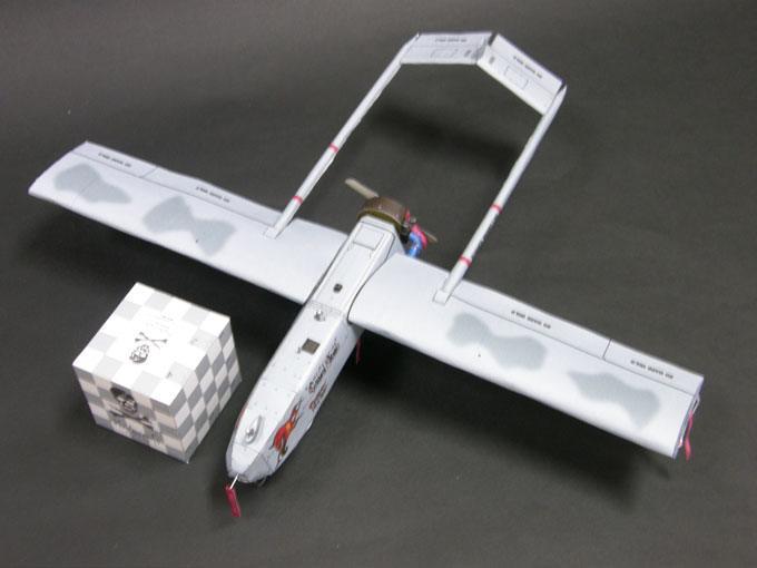 Беспилотный самолет RQ-7 Shadow paper model