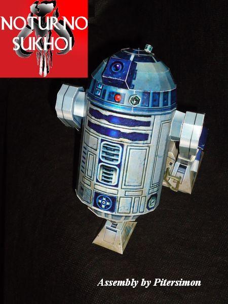 Роботы R2-D2 и C-3PO (Звездные войны) paper model